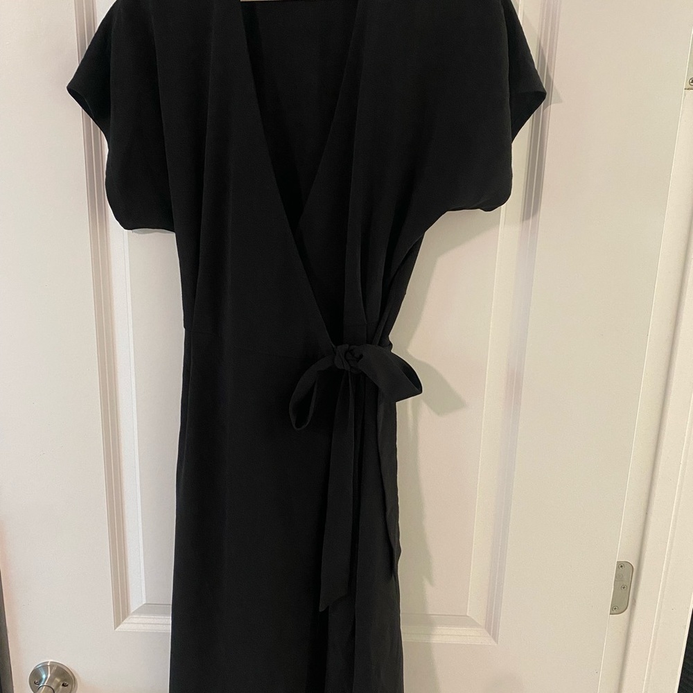 Felicity & Coco Classic Black Dress